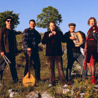 Die Regensburger Band Folk around